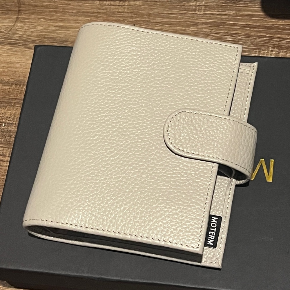 MOTERM Pebbled Leather Organizer Wallet - Gray - A7 Pocket Size